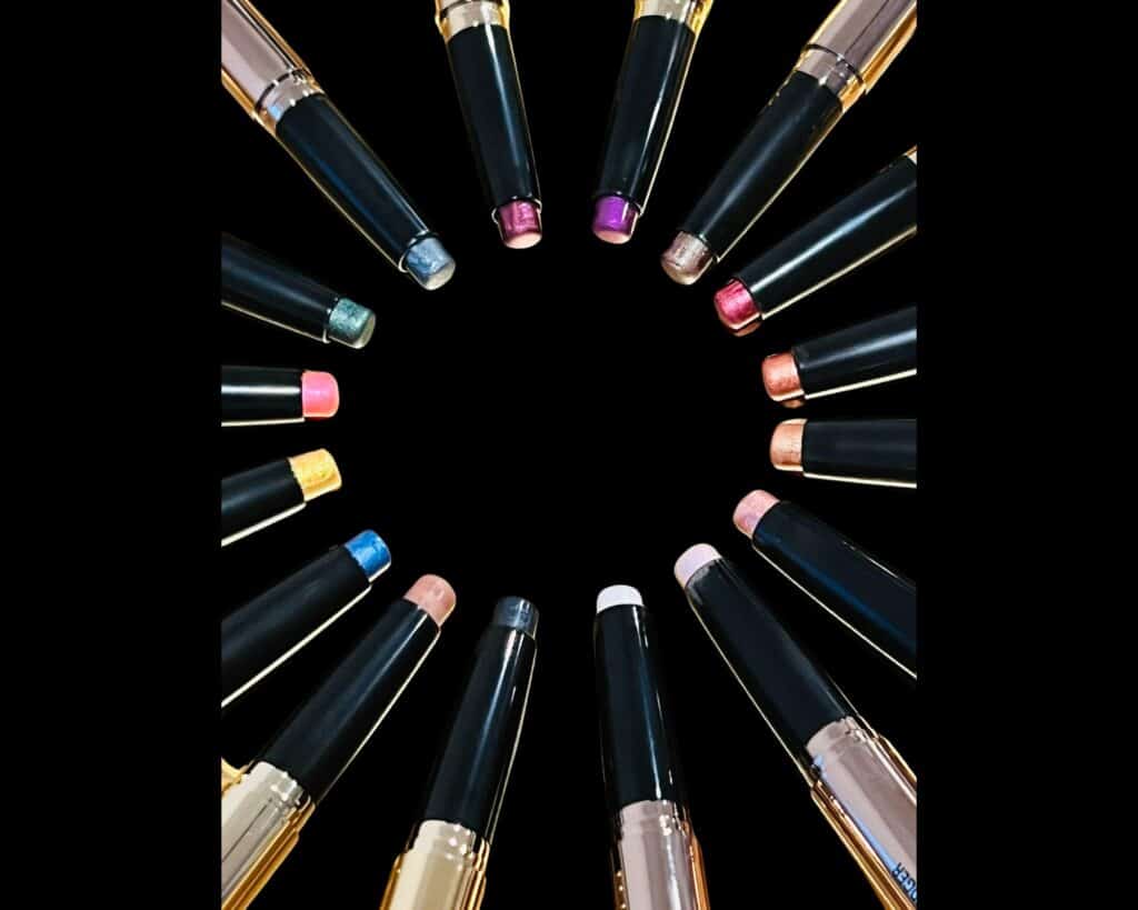 gel eyeshadow sticks